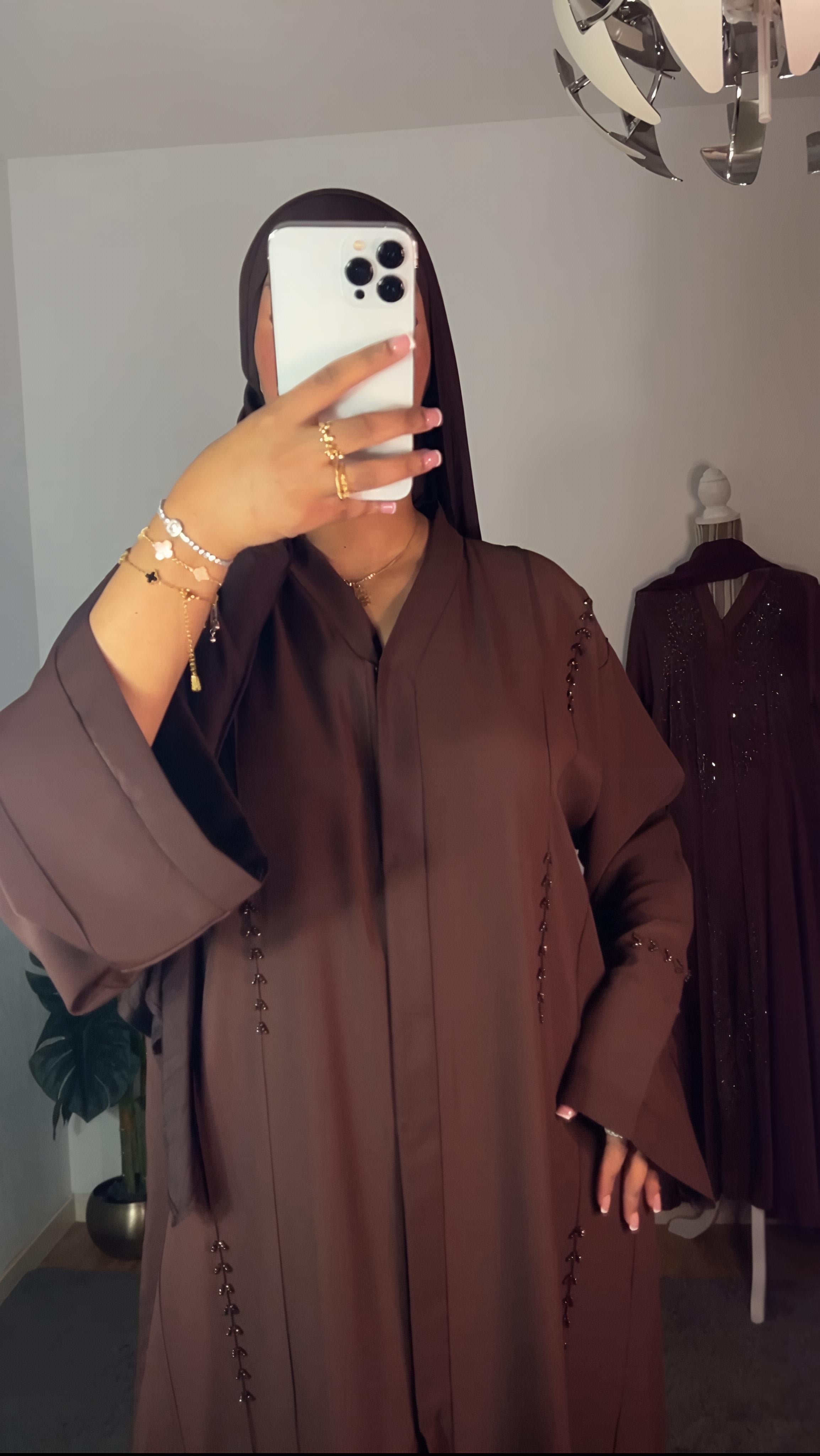 Abaya Manar